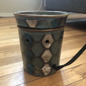 Scentsy Full size wax warmer!